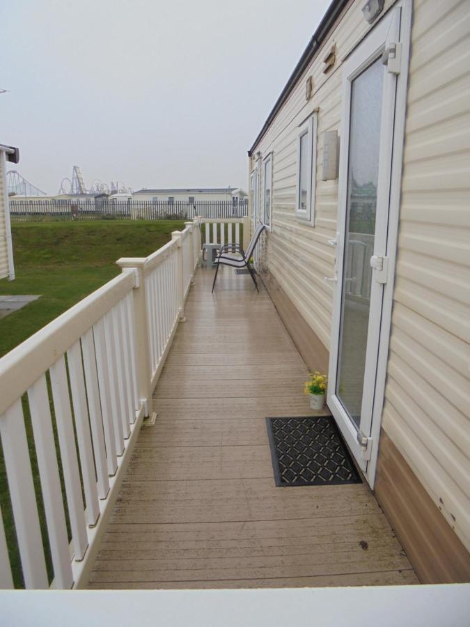 Appartamento 6 Berth Heated On The Chase Skegness Esterno foto