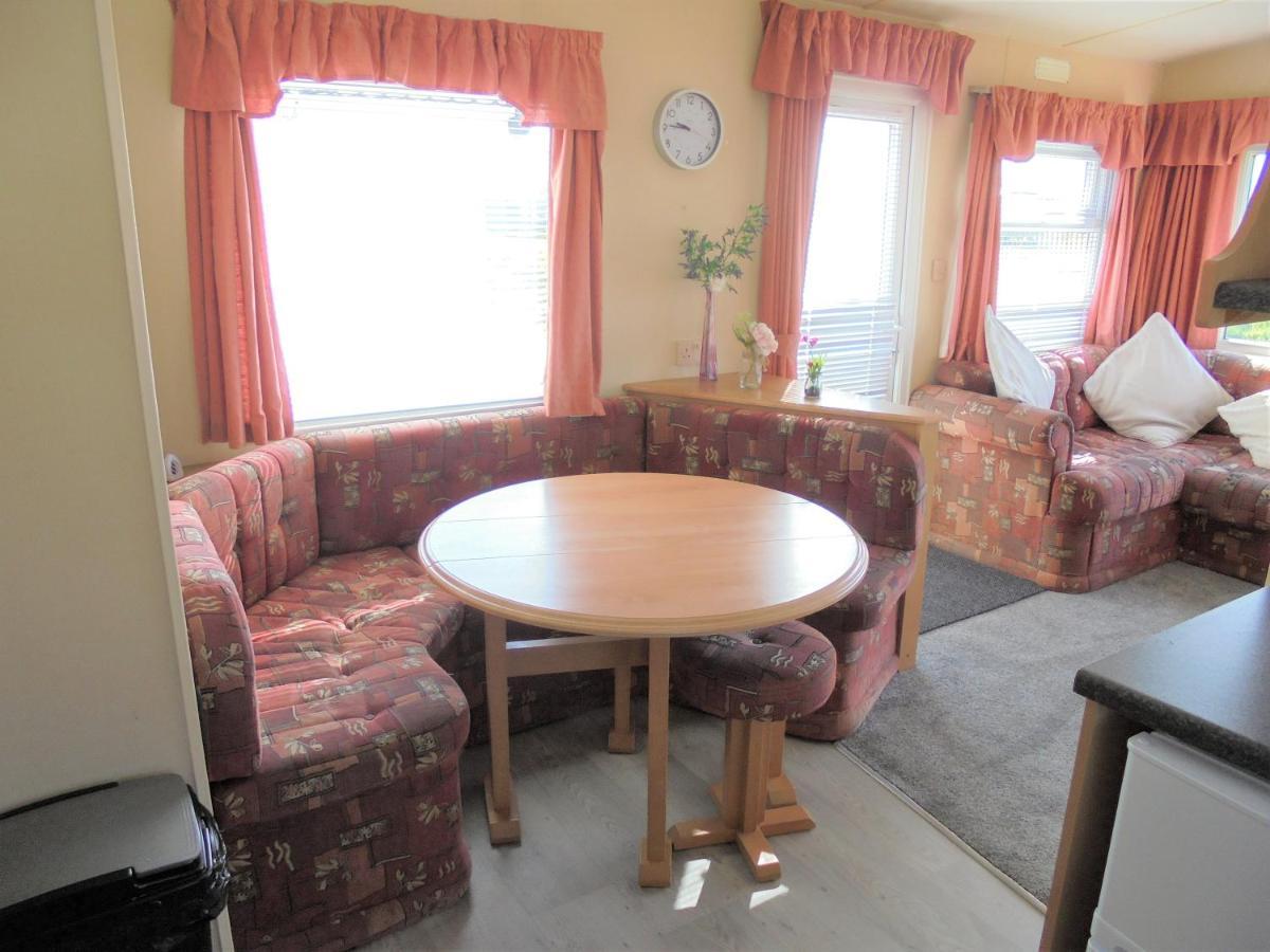 Appartamento 6 Berth Heated On The Chase Skegness Esterno foto